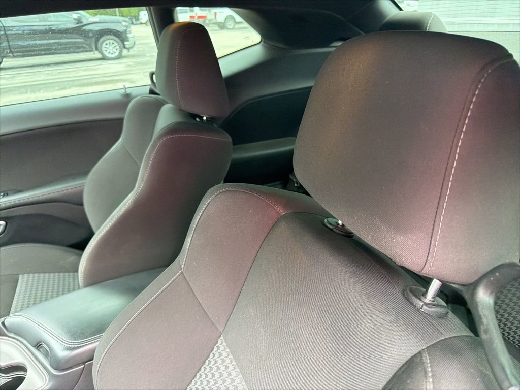 Used 2023 Dodge Challenger GT image 9