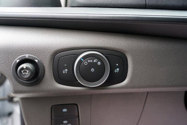 New 2024 Ford E-Transit 148 Medium Roof image 12