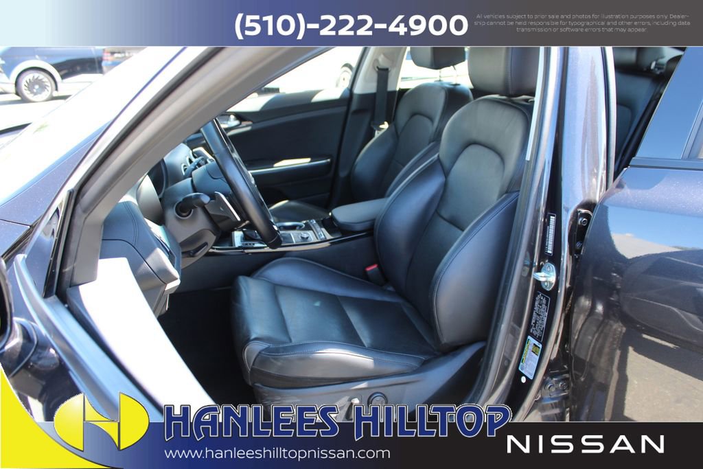 Used 2019 Kia Stinger RWD image 12