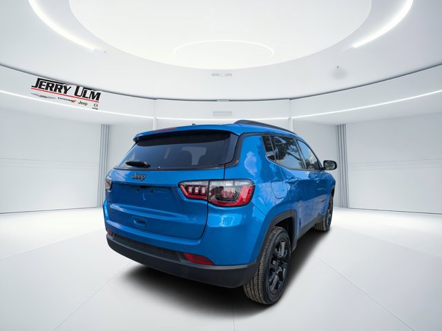 New 2026 Jeep Compass Latitude image 3