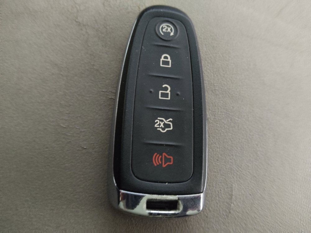 Used 2014 Lincoln MKX FWD image 32