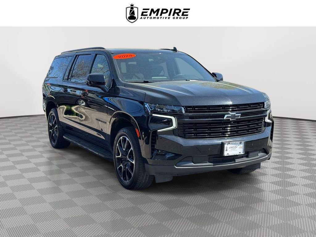 Used 2024 Chevrolet Suburban RST w/ Luxury Package AWD/4WD image 1