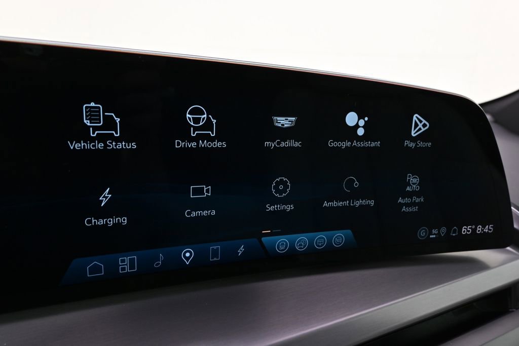 New 2026 Cadillac Vistiq Sport w/ LPO, Floor Liner Package image 24