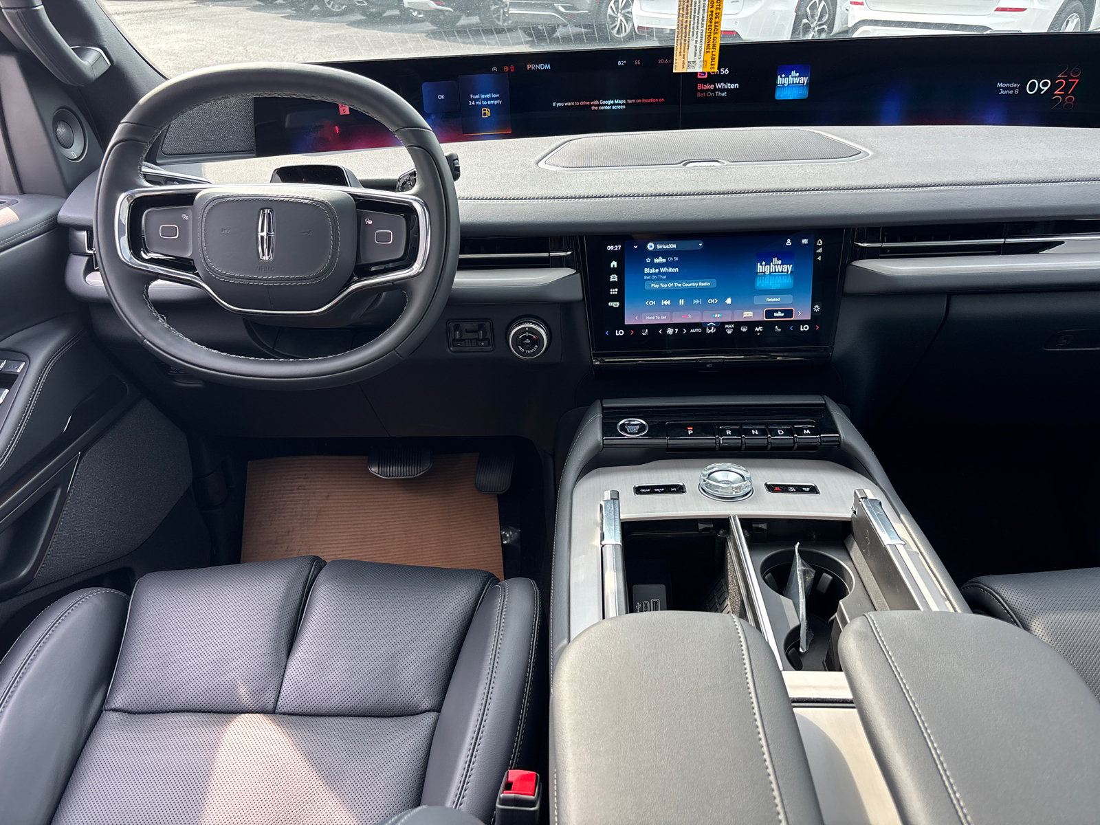 New 2026 Lincoln Navigator Reserve w/ Jet Appearance Package AWD/4WD image 28