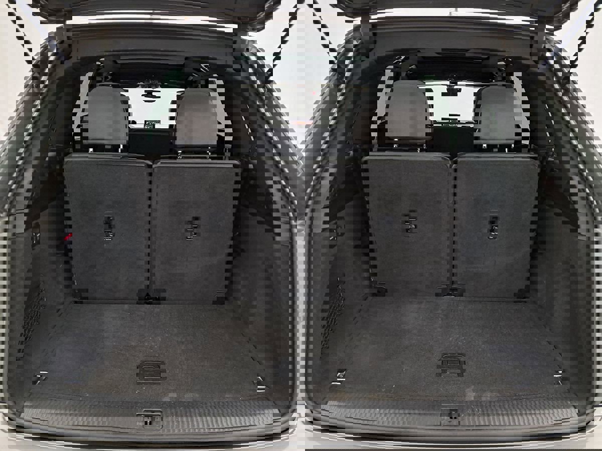 Used 2017 Audi Q7 3.0T Premium w/ Towing Package image 26