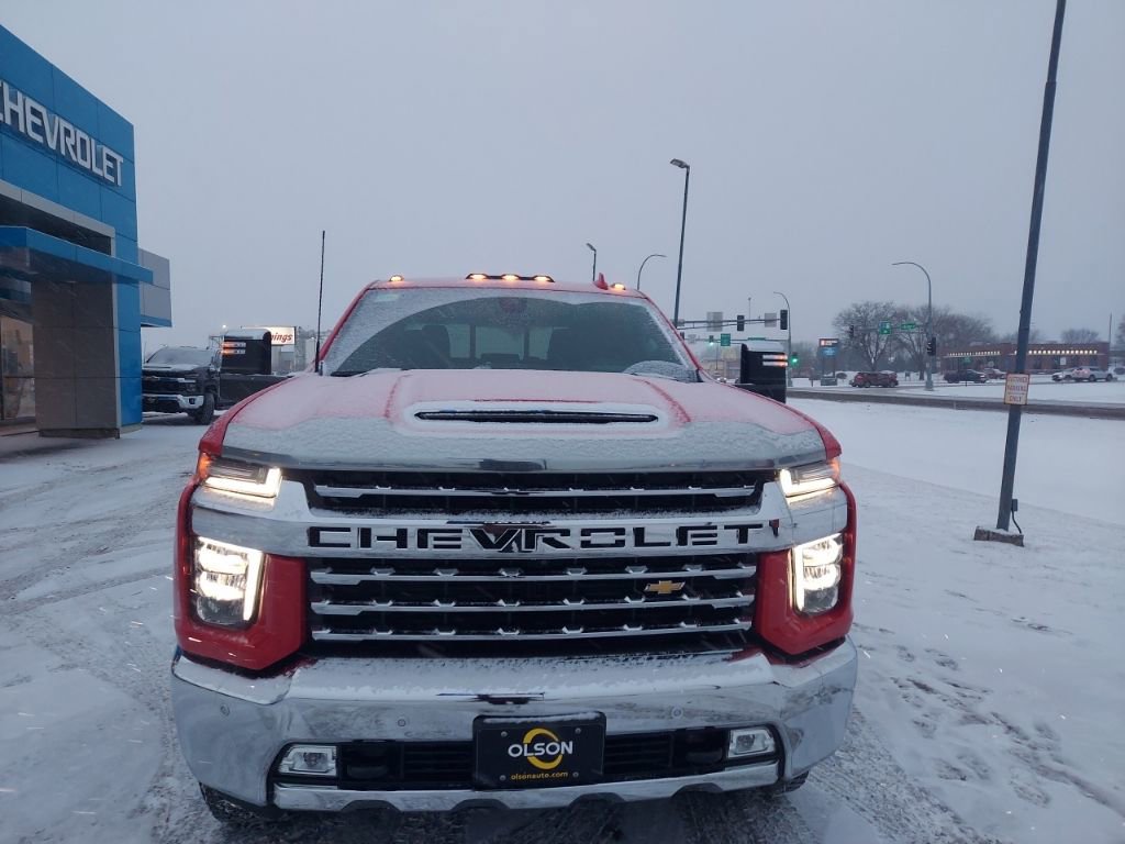 Used 2023 Chevrolet Silverado 3500 LTZ w/ LTZ Convenience Package image 8