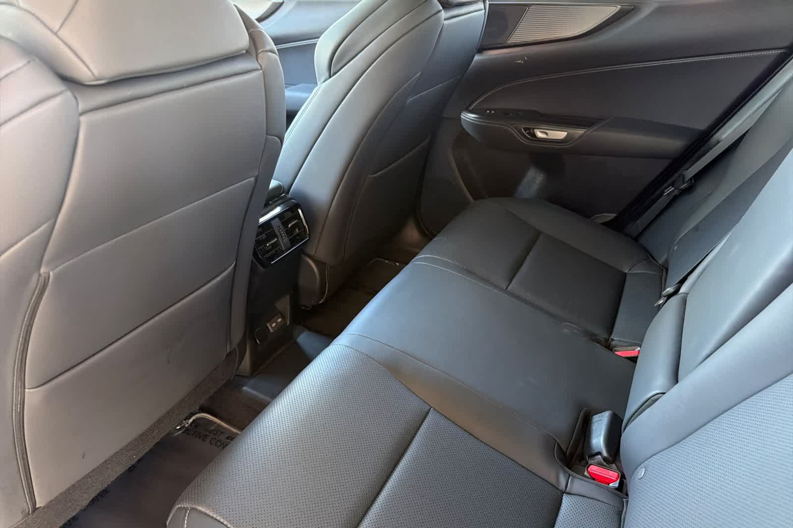 Used 2025 Lexus NX 450h+ F Sport w/ Towing Package (2000 Lbs) AWD/4WD image 4