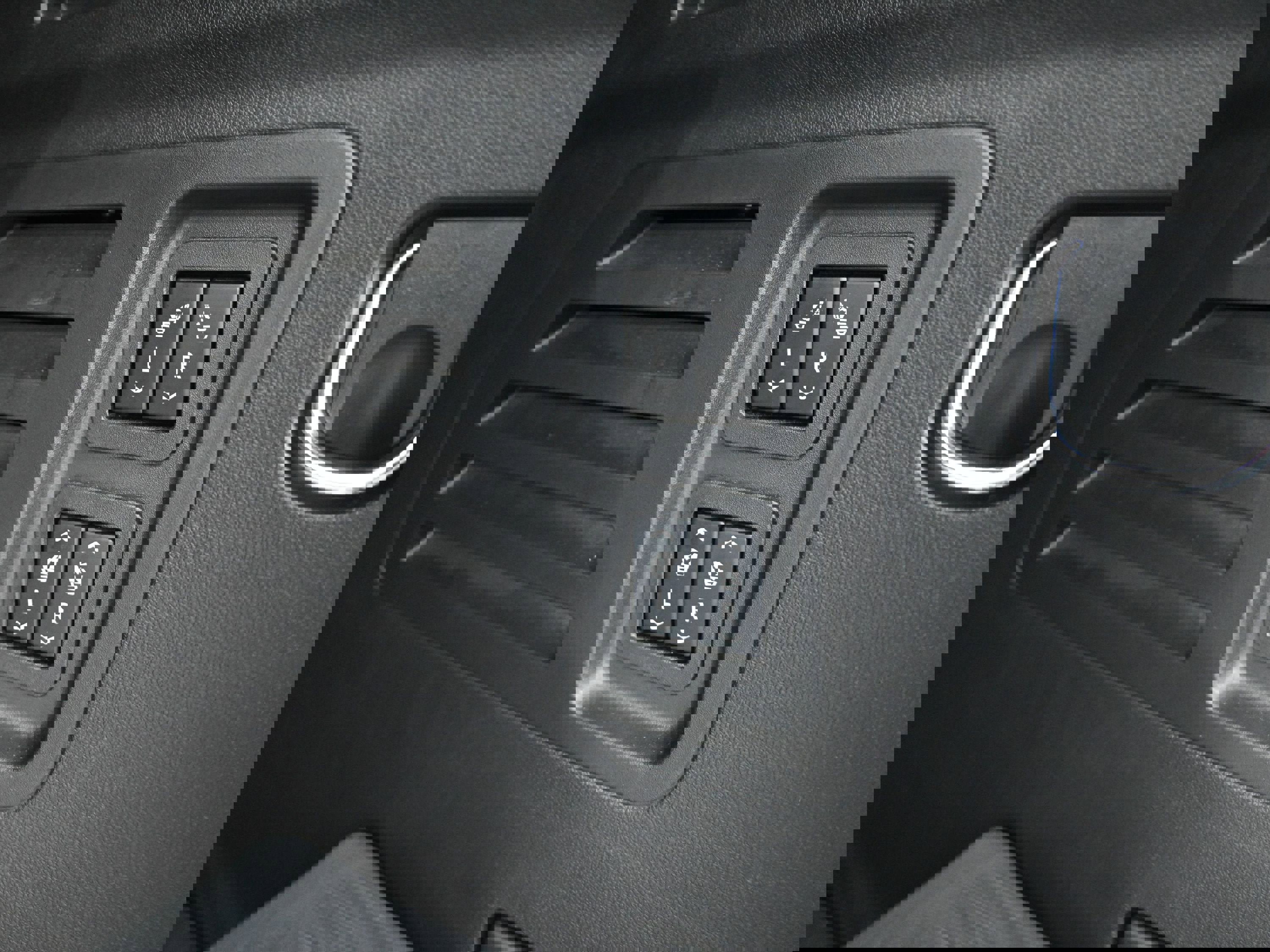 Certified 2024 Chevrolet Traverse RS w/ LPO, Floor Liner Package image 34