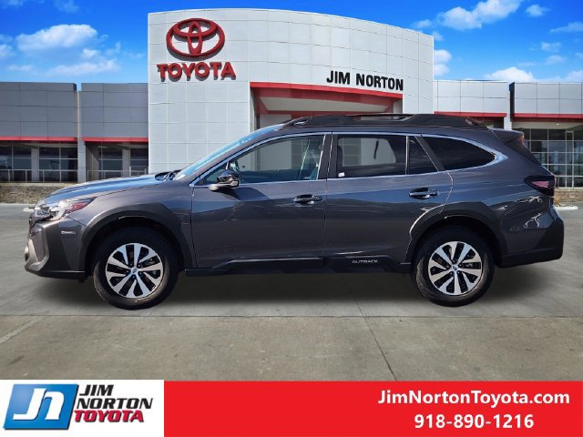 Used 2024 Subaru Outback Premium AWD/4WD image 4