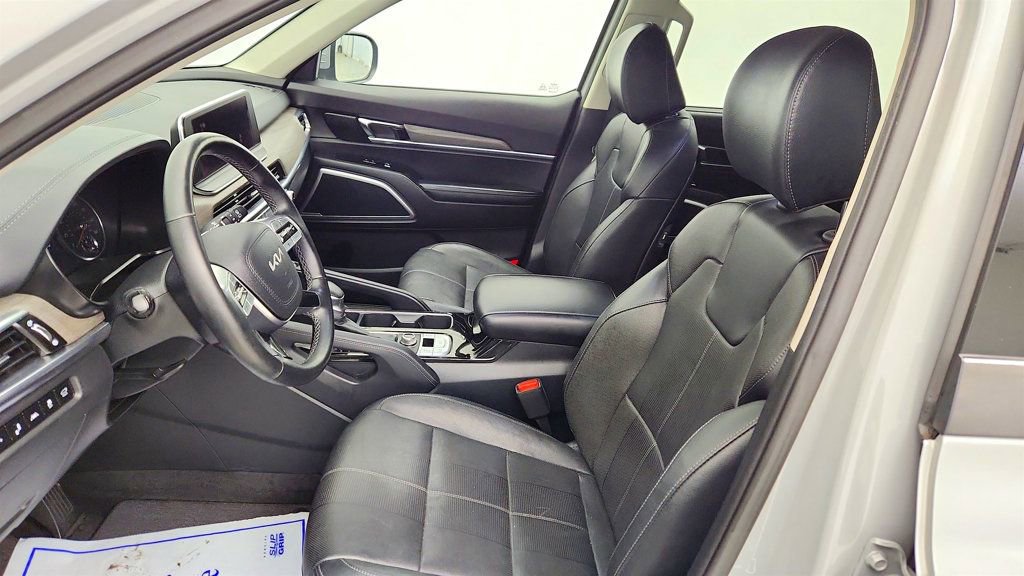 Used 2022 Kia Telluride EX w/ EX Premium Package AWD/4WD image 21