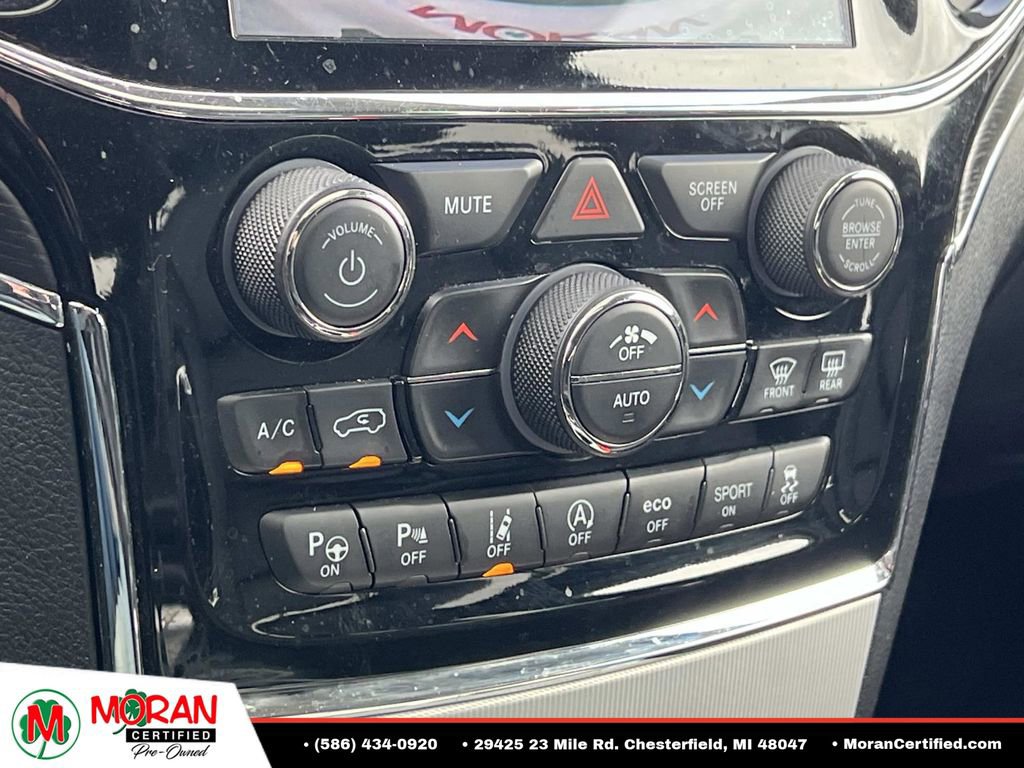 Used 2020 Jeep Grand Cherokee Summit AWD/4WD image 23