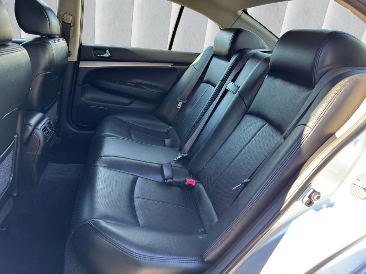 Used 2013 INFINITI G37 x Sedan w/ Premium Pkg image 11