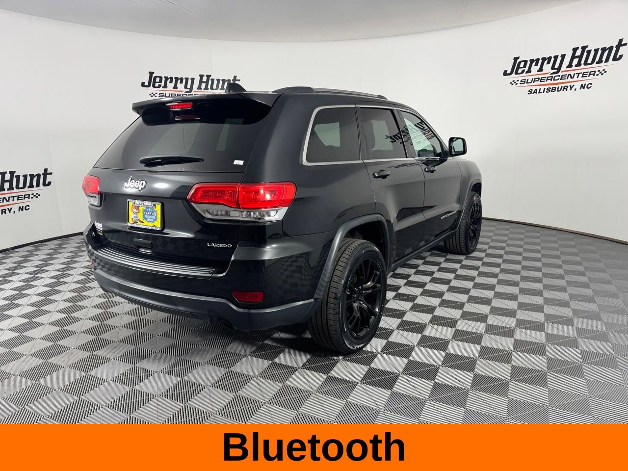 Used 2015 Jeep Grand Cherokee Laredo w/ Quick Order Package 23E image 6