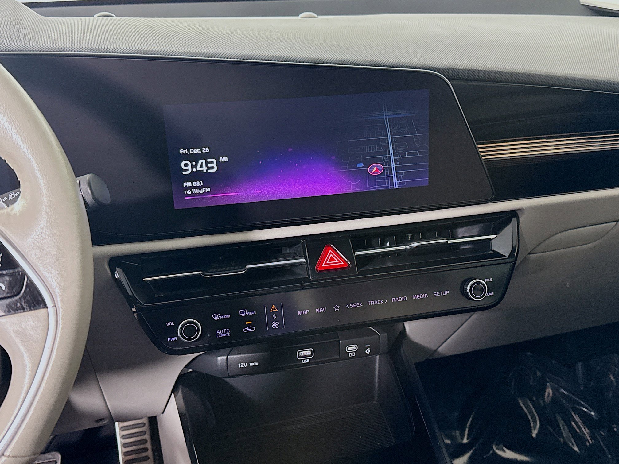 Used 2023 Kia Niro Wave w/ Wave Preserve Package image 18