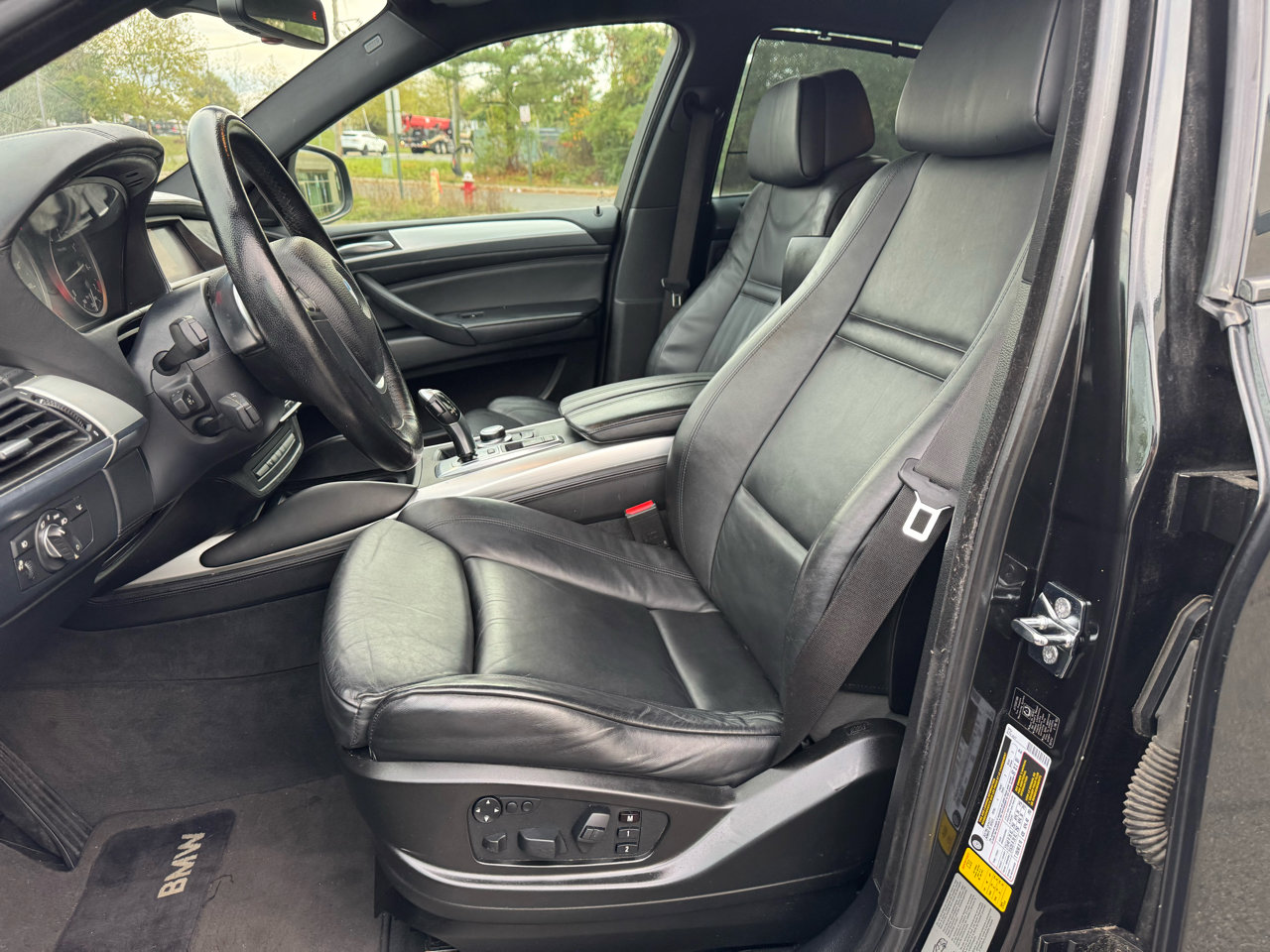 Used 2009 BMW X6 xDrive50i image 11