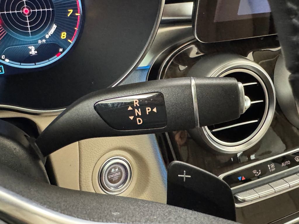 Used 2022 Mercedes-Benz GLC 300 4MATIC image 25