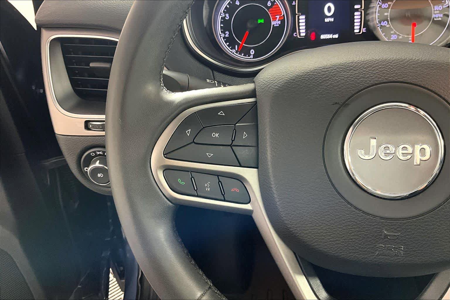 Used 2020 Jeep Cherokee Latitude Plus FWD image 23