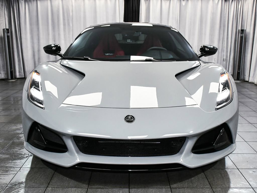 Used 2025 Lotus Emira image 2