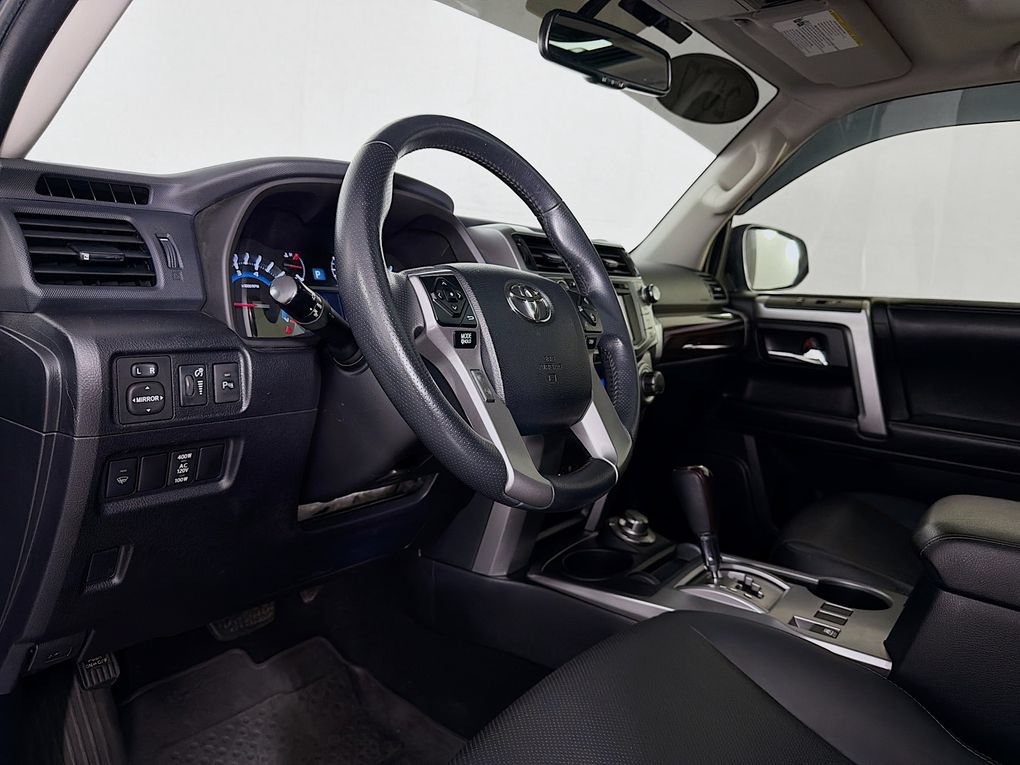 Used 2017 Toyota 4Runner Limited AWD/4WD image 14