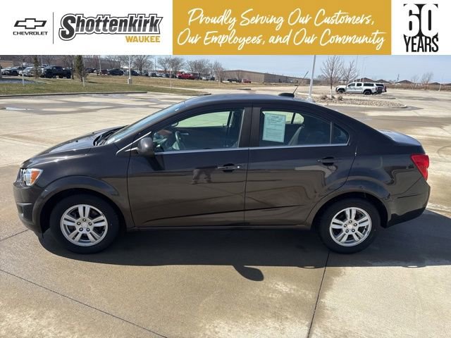Used 2016 Chevrolet Sonic LT image 6