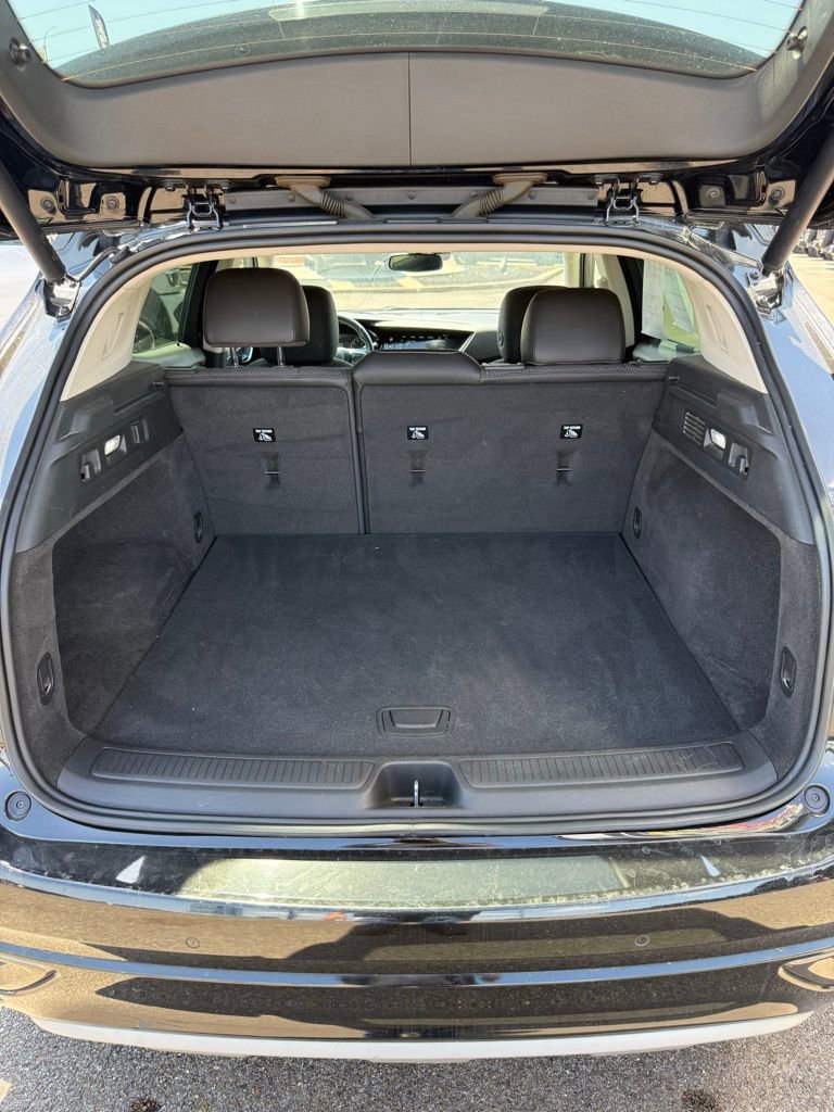 Used 2022 Buick Envision Preferred image 11