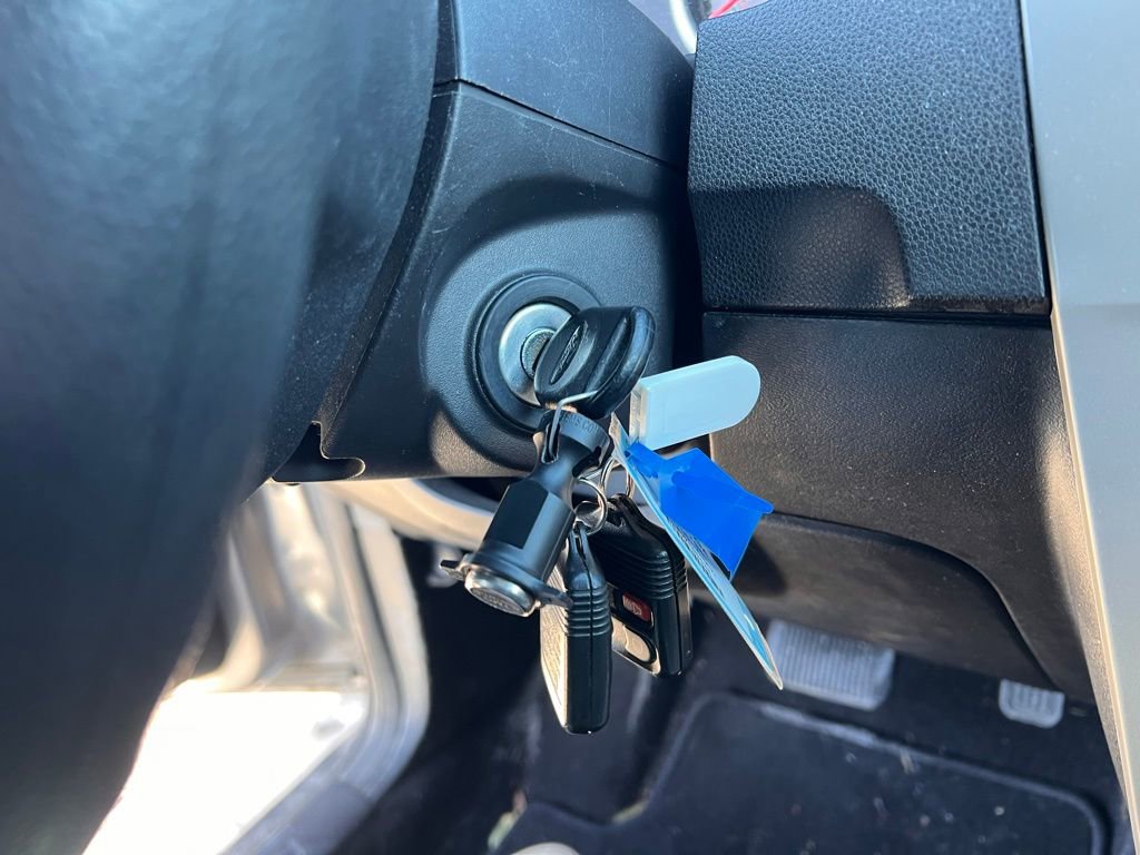 Used 2011 Ford Focus SE image 12