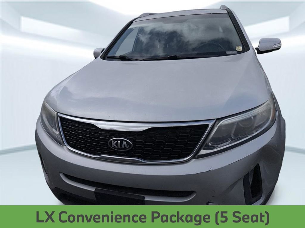 Used 2014 Kia Sorento LX FWD image 2