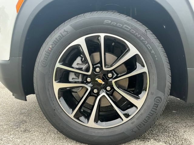 New 2026 Chevrolet TrailBlazer LT w/ Convenience Package FWD image 14