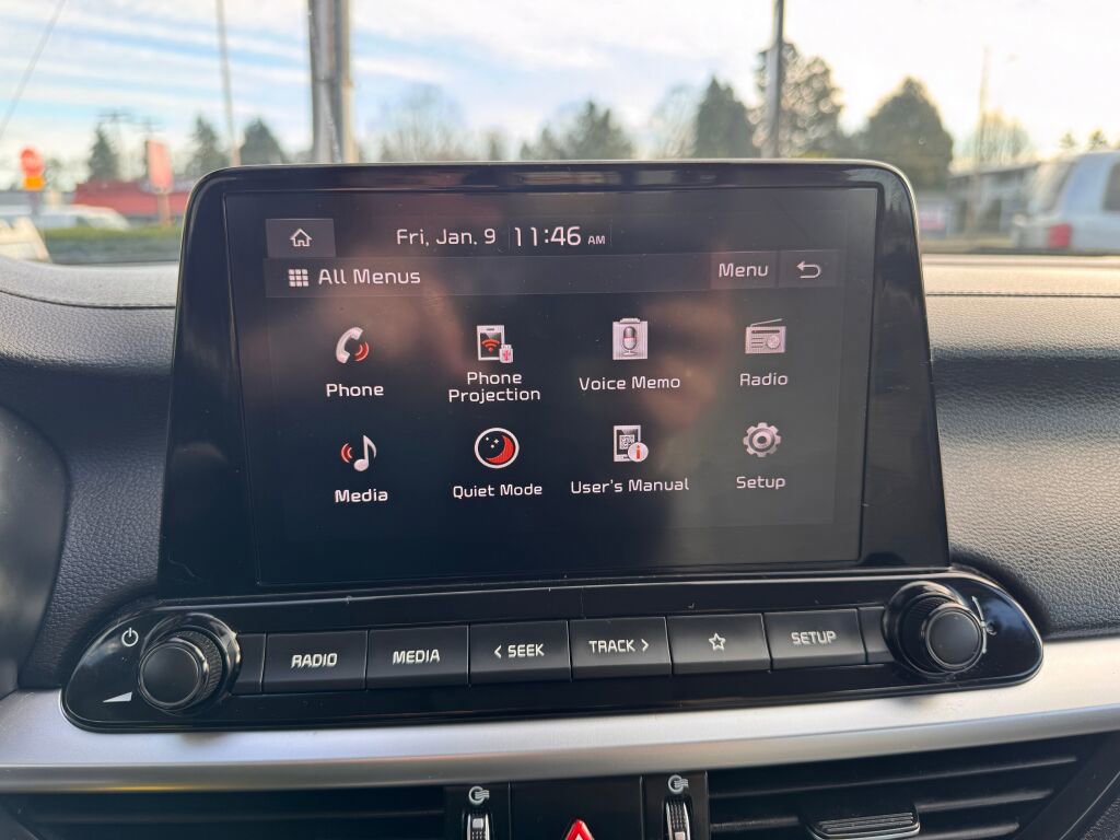 Used 2023 Kia Forte LXS image 28