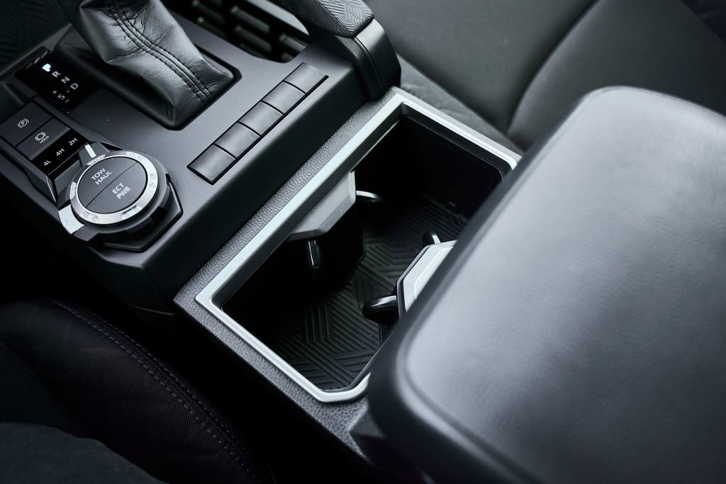 Used 2025 Toyota Tacoma SR5 image 27