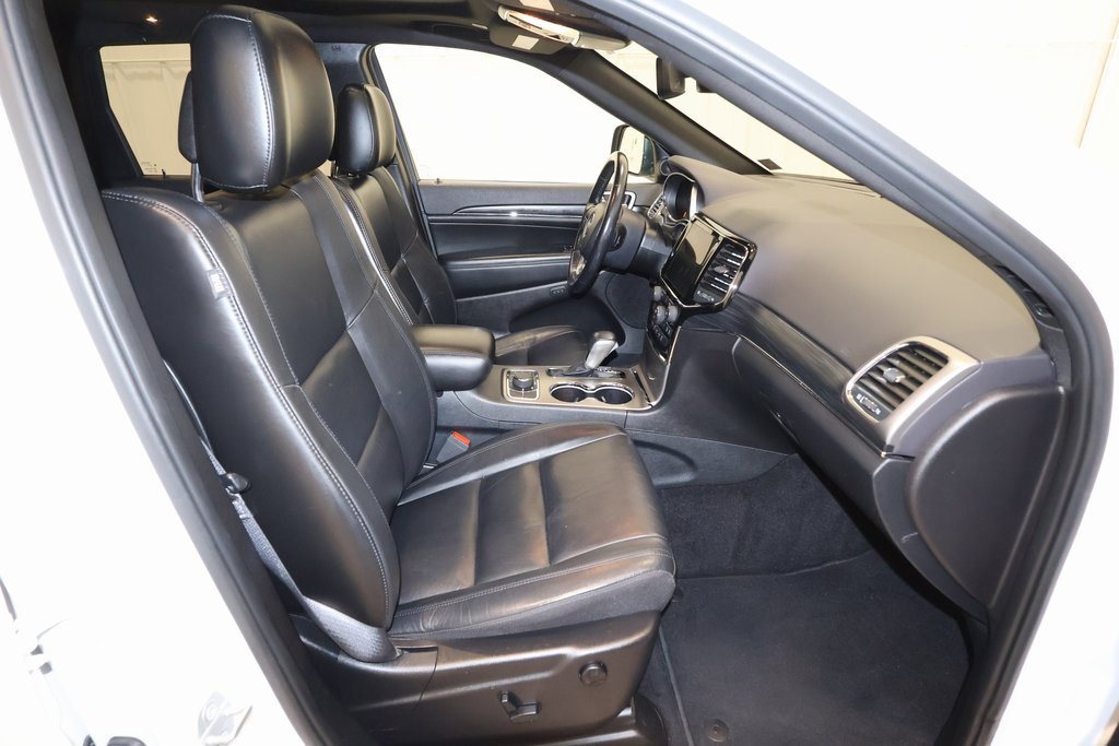 Used 2020 Jeep Grand Cherokee Limited image 21