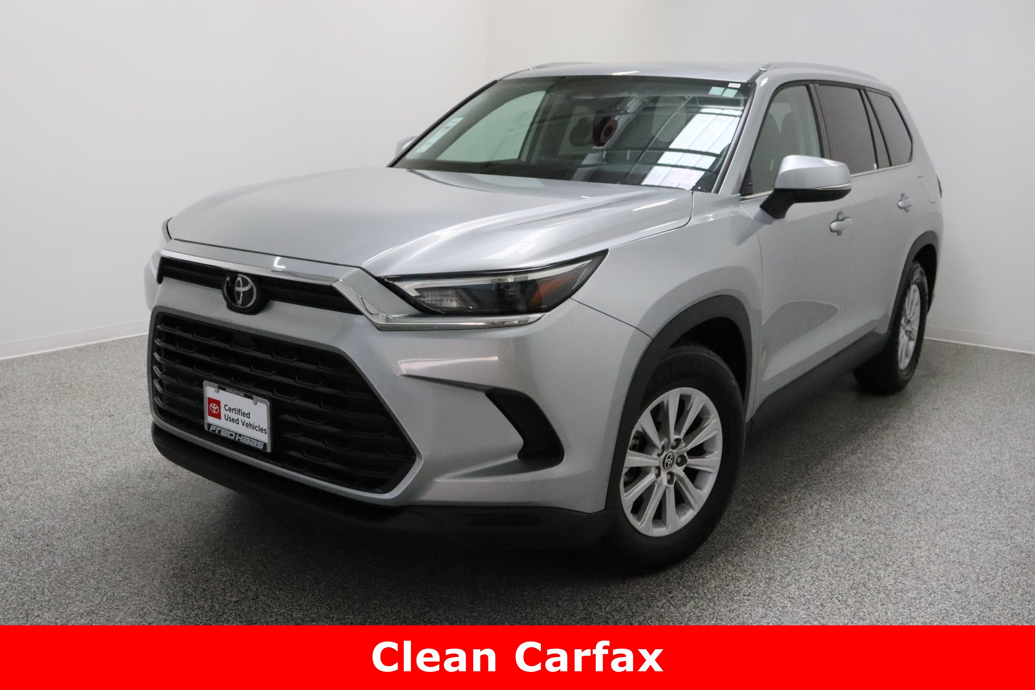 Certified 2025 Toyota Grand Highlander AWD image 2