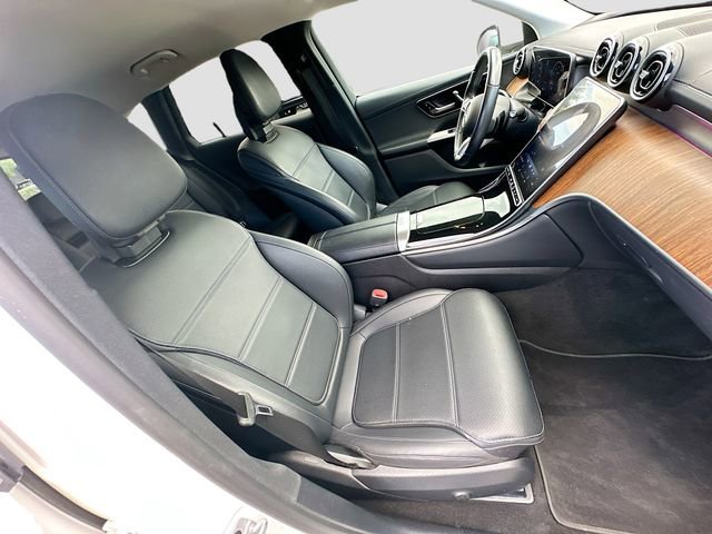 Used 2024 Mercedes-Benz GLC 300 image 30