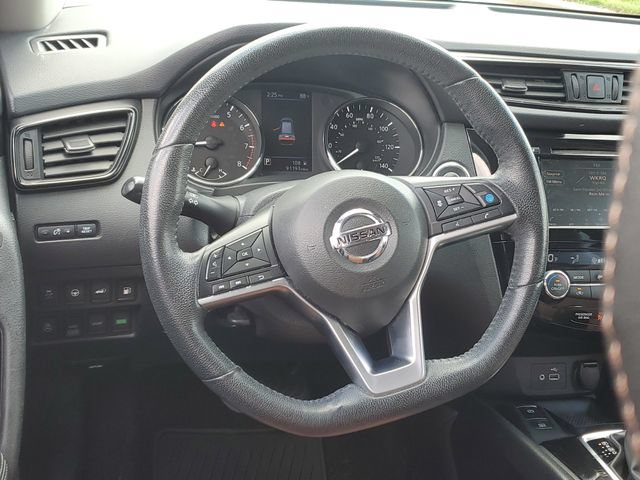 Used 2019 Nissan Rogue SV w/ Premium Package AWD/4WD image 12