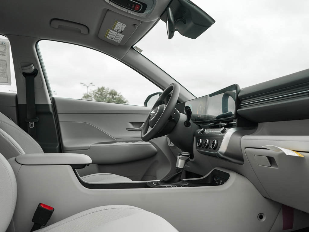 New 2026 Hyundai Kona SE AWD/4WD image 10