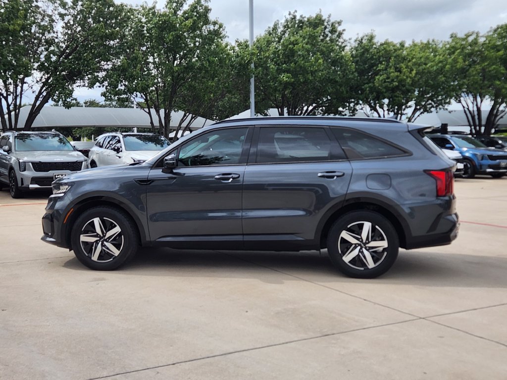 Used 2023 Kia Sorento S FWD image 14