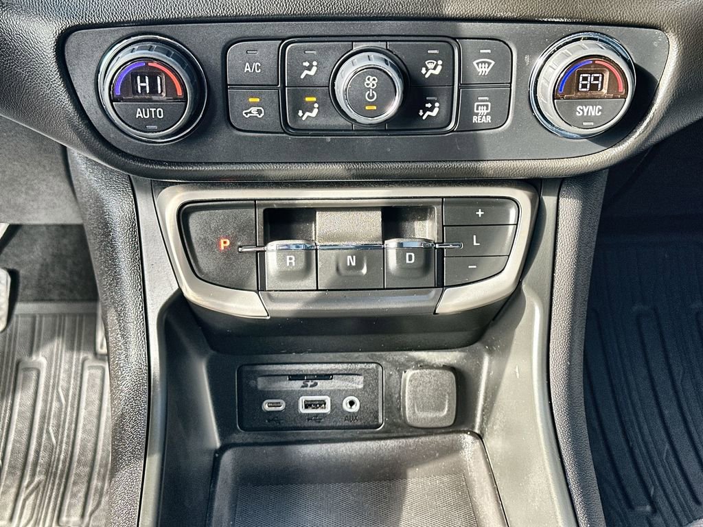 Certified 2022 GMC Terrain Denali w/ Denali Premium Package image 16