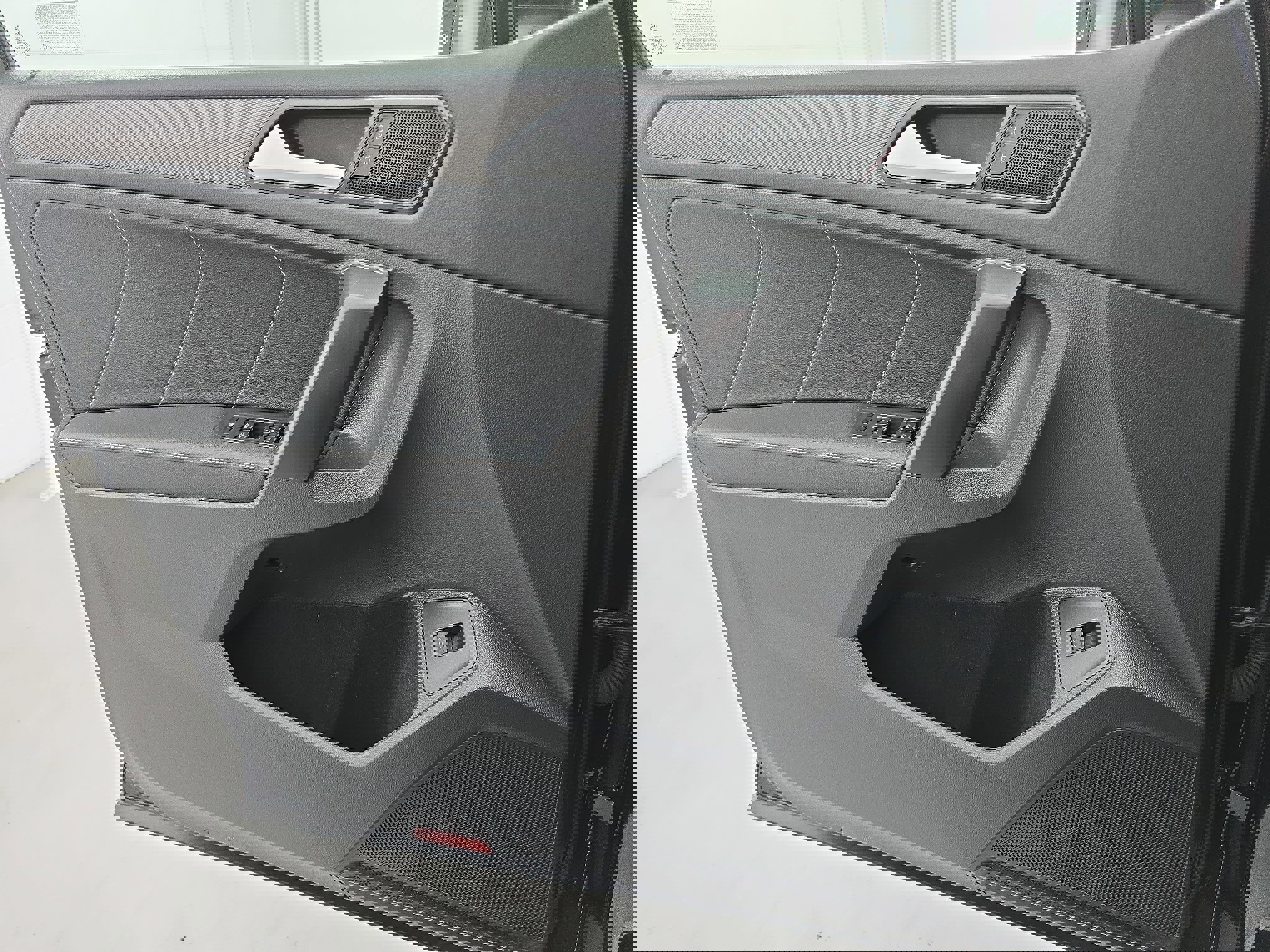 Used 2022 Volkswagen Tiguan SE w/ Panoramic Sunroof Package image 27