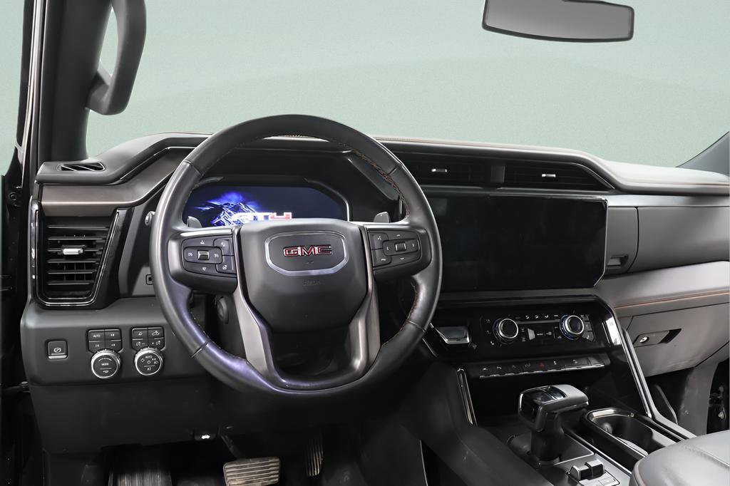 Used 2024 GMC Sierra 1500 AT4 w/ AT4 Preferred Package image 8