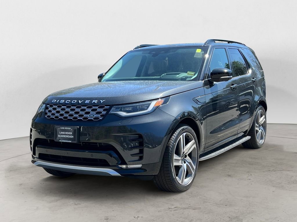 New 2025 Land Rover Discovery Metropolitan Edition image 1