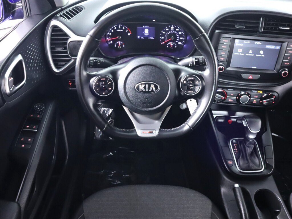 Used 2020 Kia Soul GT-Line FWD image 29