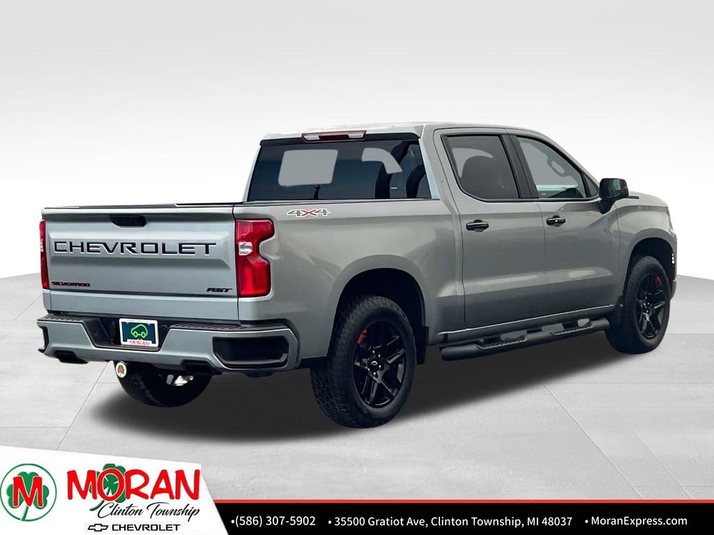 Certified 2023 Chevrolet Silverado 1500 RST w/ Redline Edition AWD/4WD image 6
