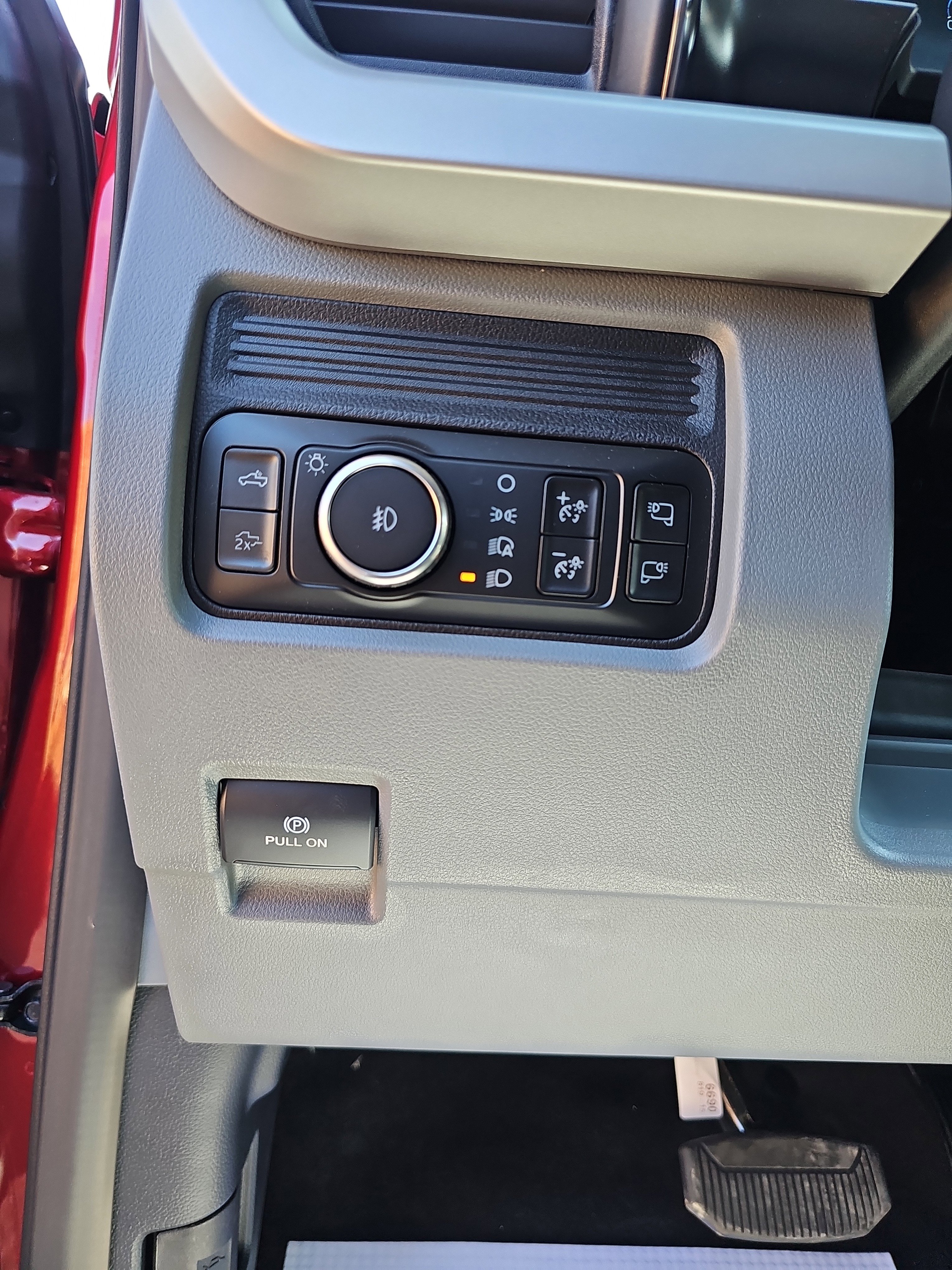New 2026 Ford F350 XLT w/ XLT Premium Package image 22