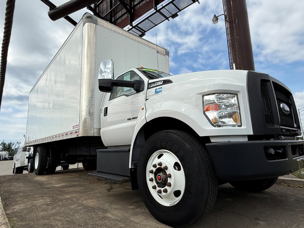 Used 2022 Ford F750 2WD Regular Cab Super Duty video 1