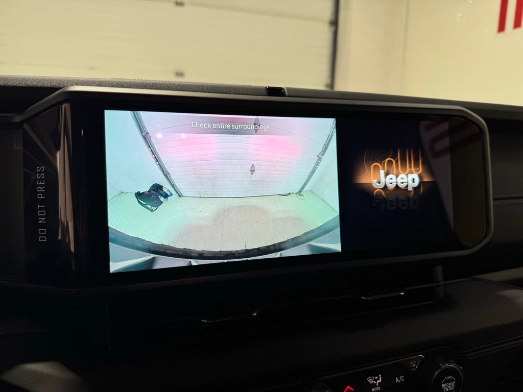 Used 2024 Jeep Wrangler High Altitude image 22