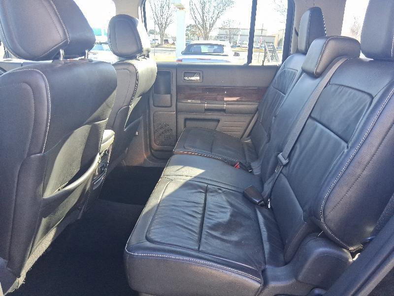 Used 2012 Ford Flex SEL w/ Equipment Group Order Code FWD image 17
