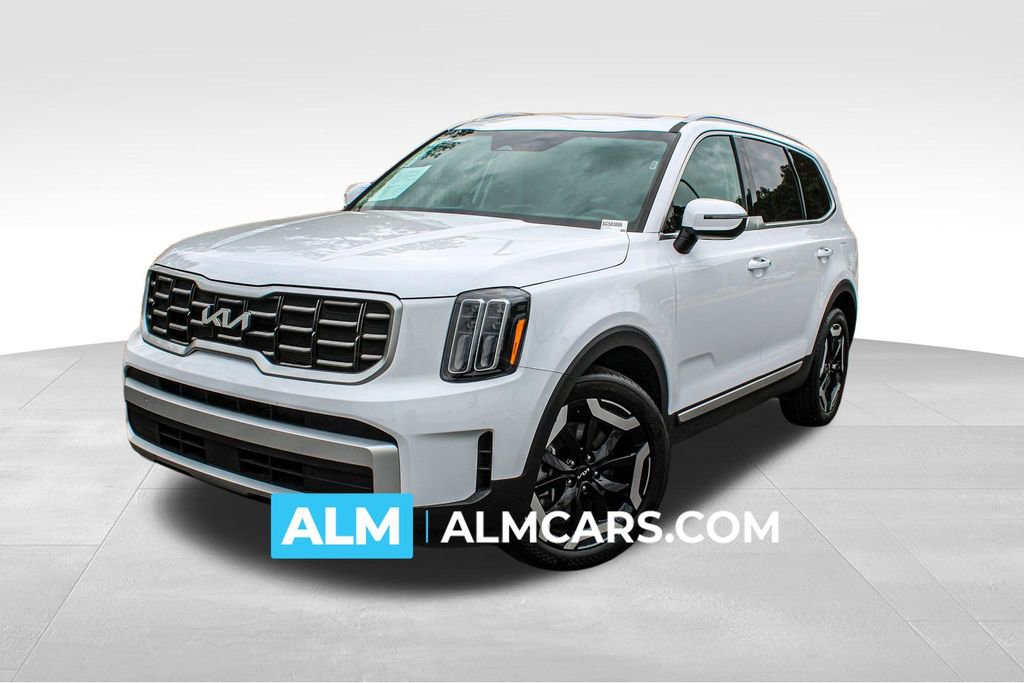 Used 2025 Kia Telluride S FWD image 1