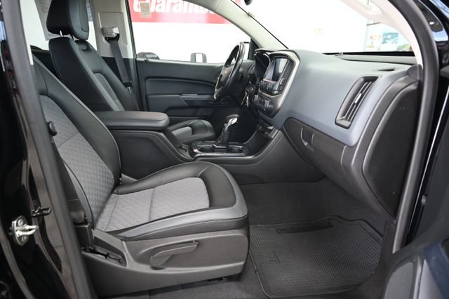 Used 2022 Chevrolet Colorado Z71 AWD/4WD image 12