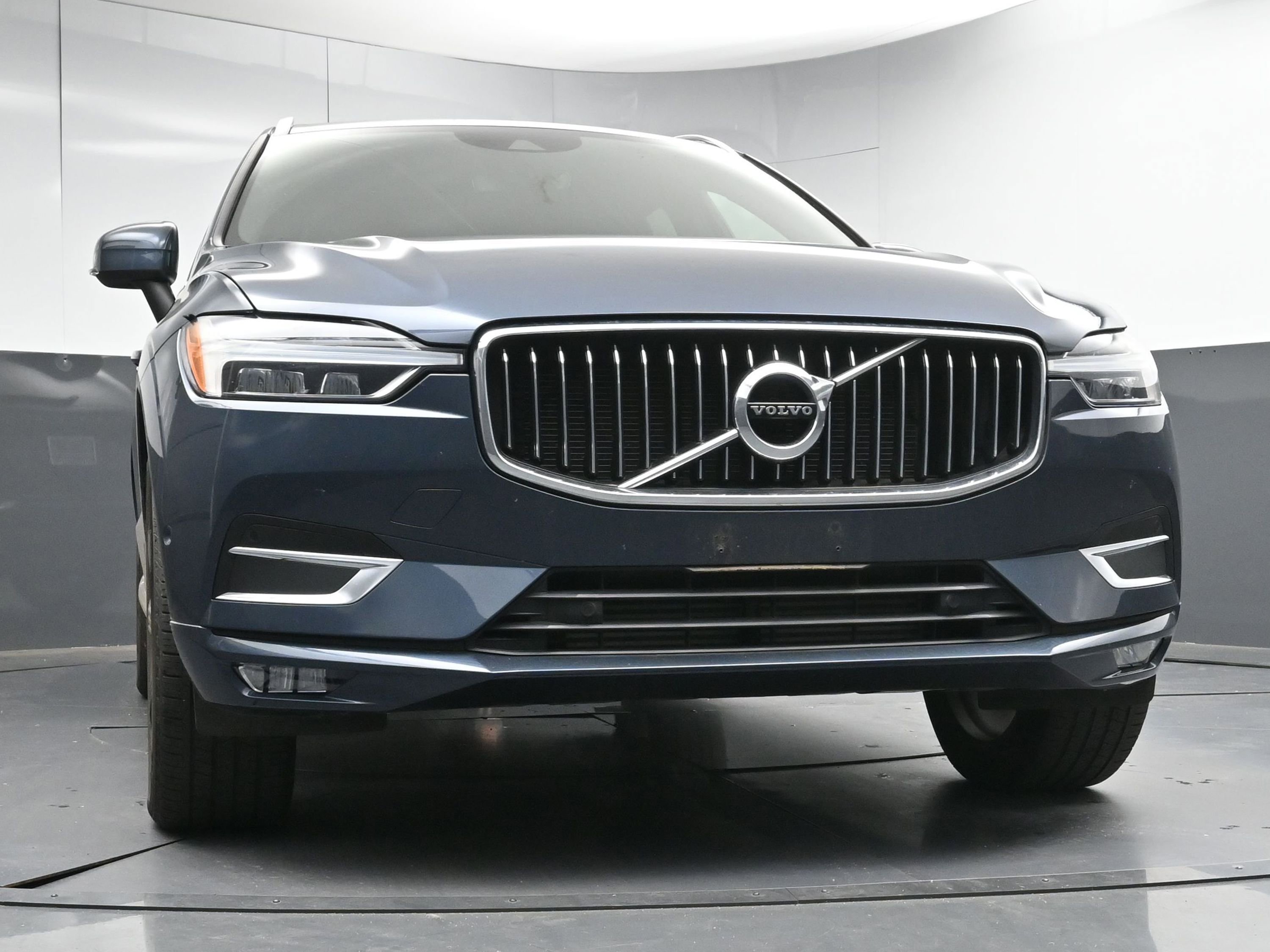 Used 2018 Volvo XC60 T5 Inscription w/ Convenience Package image 25