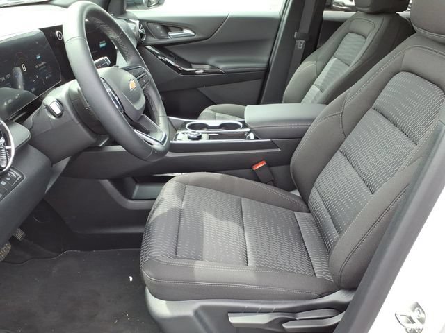 New 2026 Chevrolet Equinox LT AWD/4WD image 6
